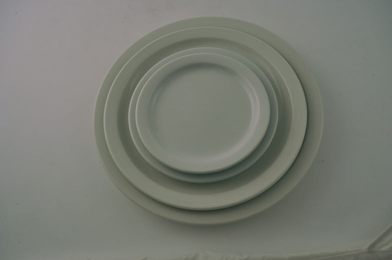 AW-8232 – 10.5’’ Narrow Rim Plate