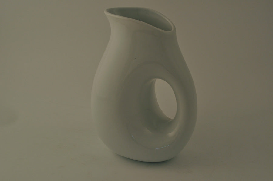 AW-1690 - 70 Oz. Pitcher