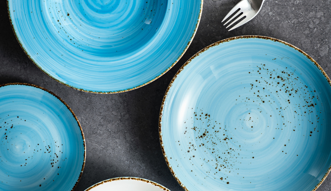 Why Restaurants Choose Blue Dinnerware Sets for Modern Plating