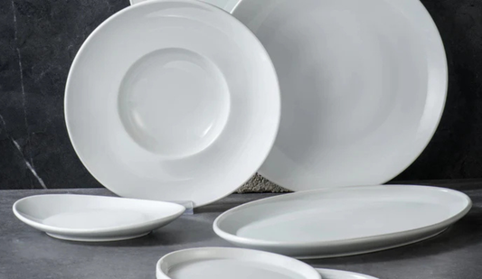 Why Wholesale Oval Plates Are a Must-Have for Your Tableware Collection