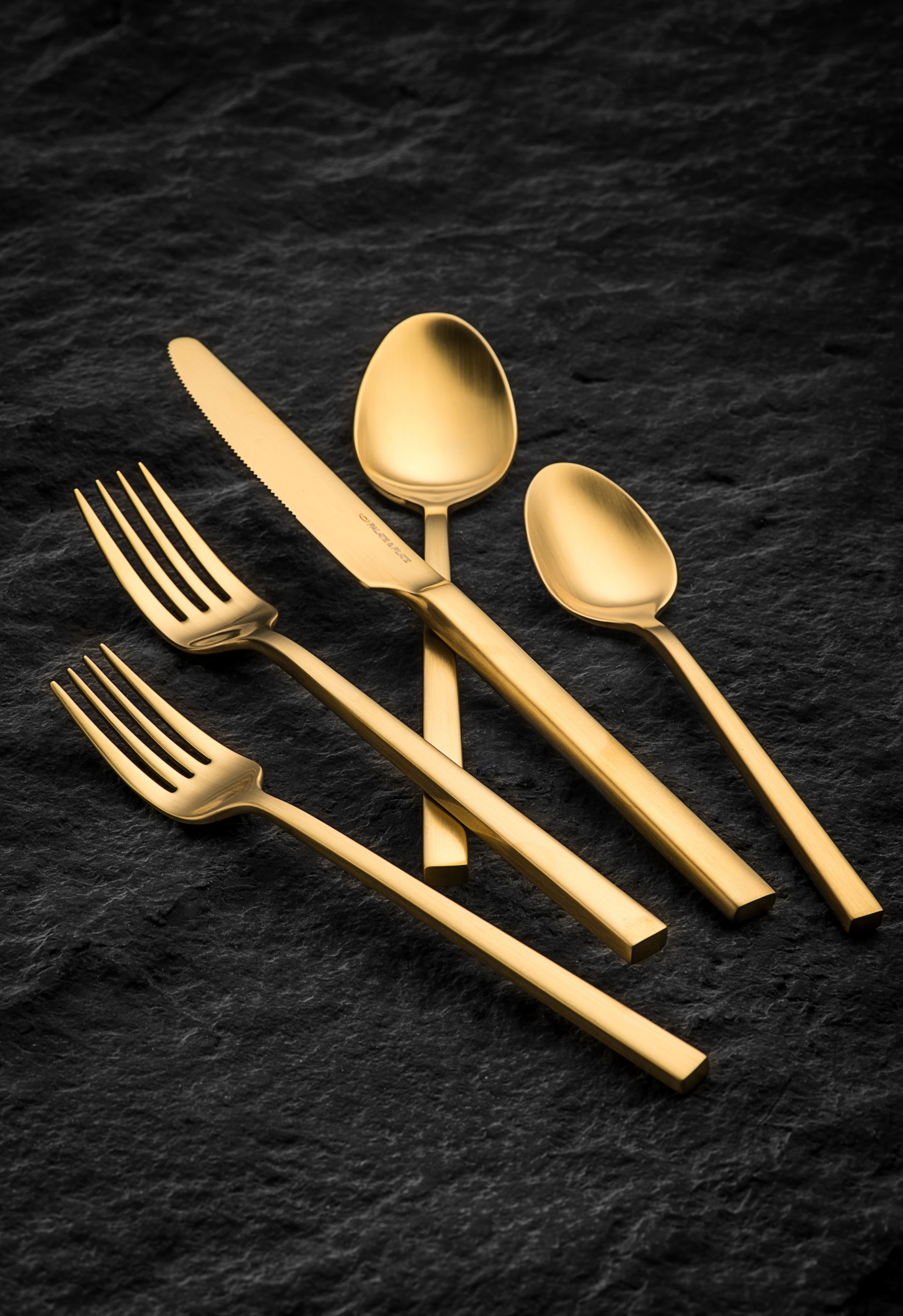 Moderne Gold