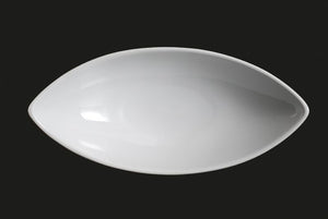 AW9158: 10.5 x 5" Oval Bowl White Chinaware Top View