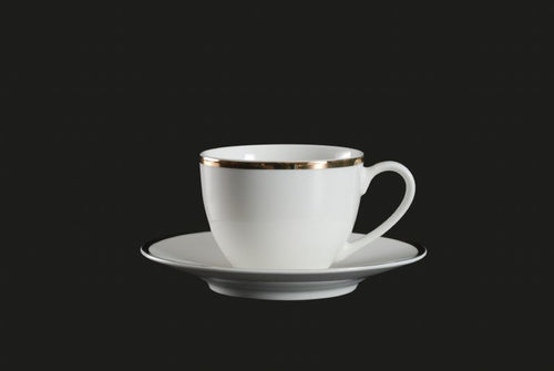RF1033: Gold Rim Cup and Saucer White Top View